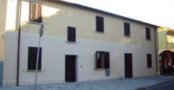 48A – LA MAZZANTA, BILOCALE 4 POSTI FRONTE PINETA
