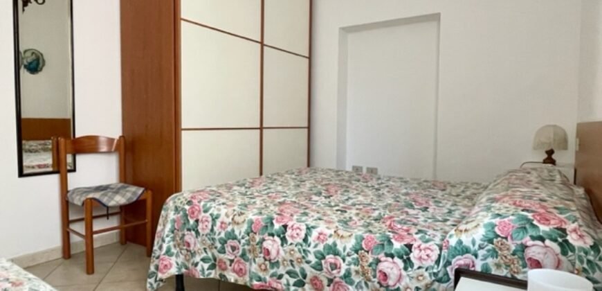 13A – GIUGNO e AGOSTO – 6 POSTI PIANO TERRA A 150 M DAL MARE