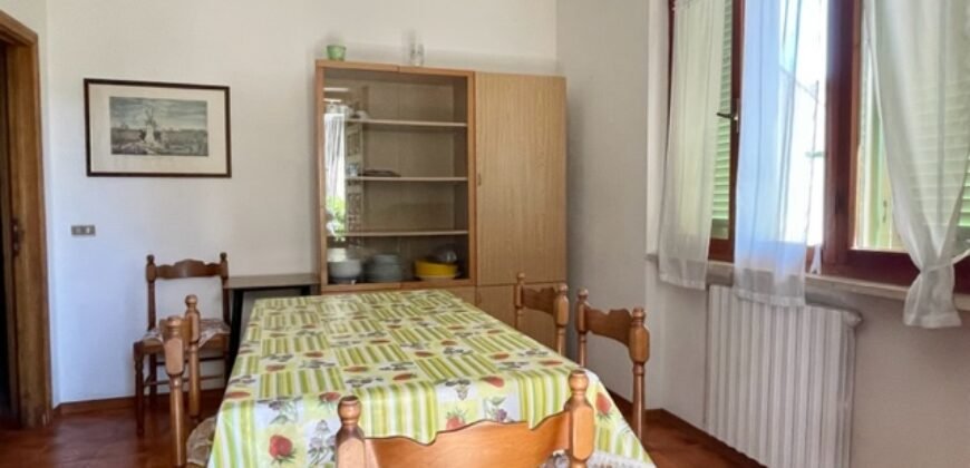 11A -AGOSTO-VADA, 5 POSTI PIANO TERRA