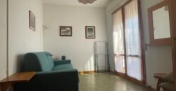 68A – 17/31 AGOSTO – Vada, Trilocale con posto auto