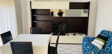 43A – SETTEMBRE, Vada, Trilocale con lavatrice