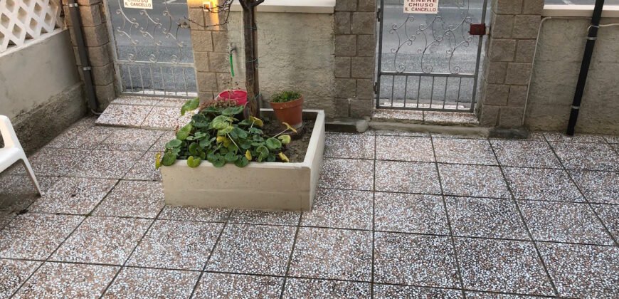 13A – GIUGNO e AGOSTO – 6 POSTI PIANO TERRA A 150 M DAL MARE