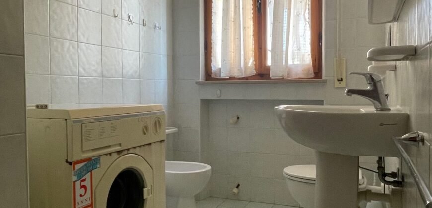 106A – MAGGIO E GIUGNO – Vada, 8 posti a 250 m dal mare