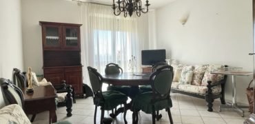 50V – VADA, 4 VANI CON GARAGE E CANTINA
