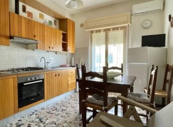 32A – LUGLIO/23-31 AGOSTO – VADA, 4 VANI CLIMATIZZATO