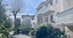 20V – VADA, TRILOCALE CON RIMESSA E POSTO AUTO