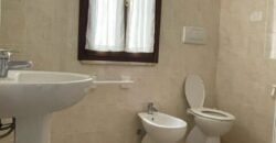 1V – VADA, TRILOCALE PIANO TERRA A 100 M DAL MARE