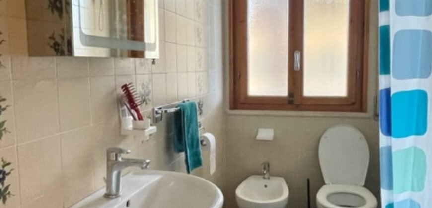 39V – VADA, BILOCALE A 300 M DAL MARE