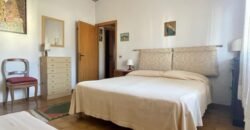 103A – GIUGNO E LUGLIO – VADA, TRILOCALE 5 POSTI