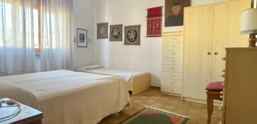 103A – GIUGNO E LUGLIO – VADA, TRILOCALE 5 POSTI
