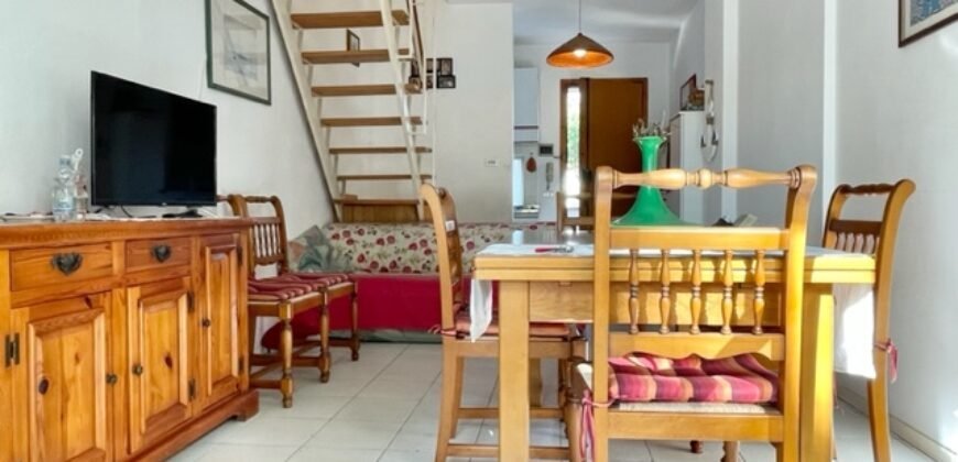 41V – VADA, TRILOCALE CON CANTINA