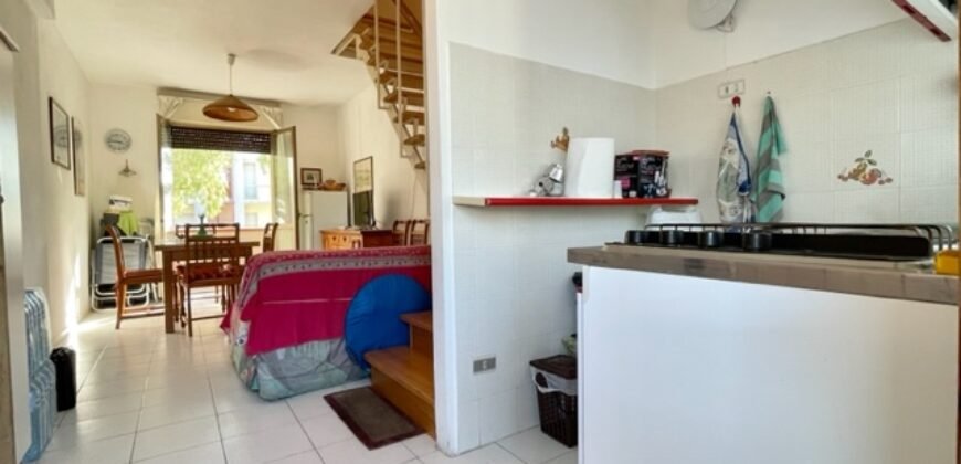 41V – VADA, TRILOCALE CON CANTINA