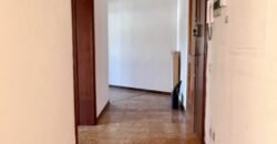 6V – VADA, AMPIO QUATTRO VANI CON MAGAZZINO E POSTO AUTO
