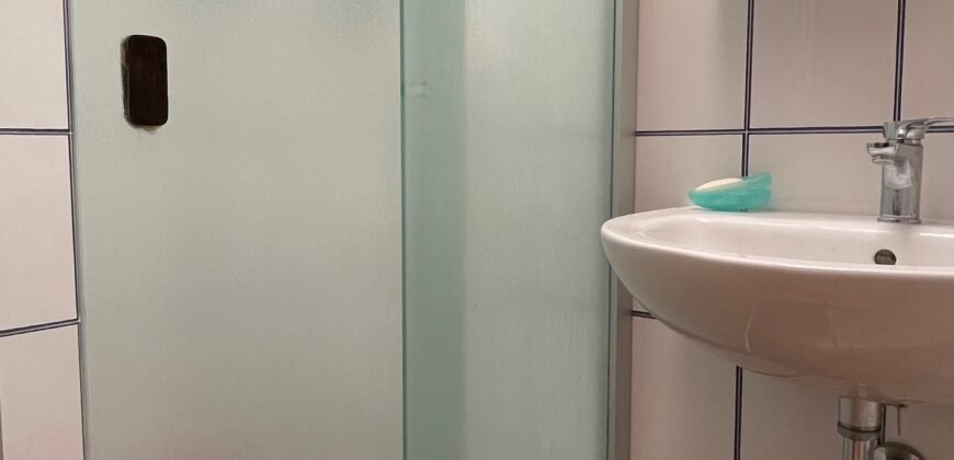 41V – VADA, TRILOCALE CON CANTINA