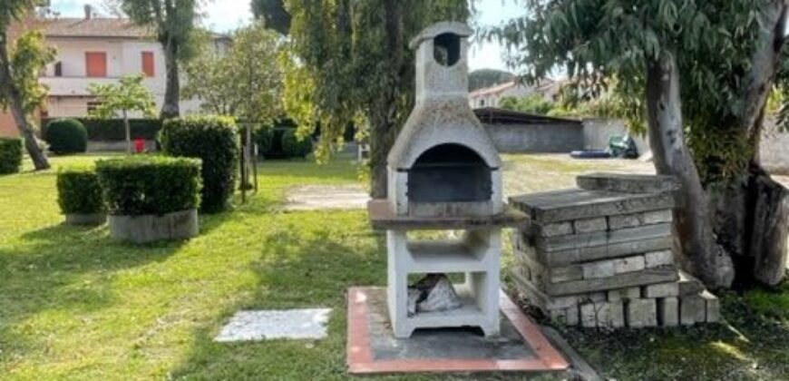 11V – LA MAZZANTA, TRILOCALE PIANO TERRA