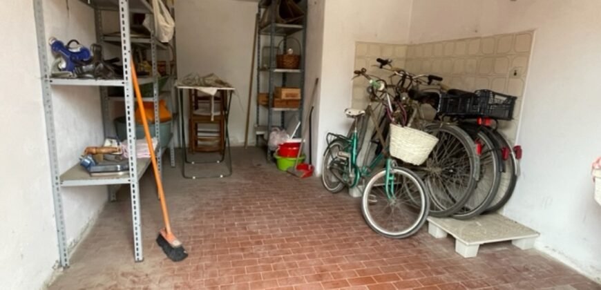 32V – VADA, TRILOCALE CON TERRAZZA
