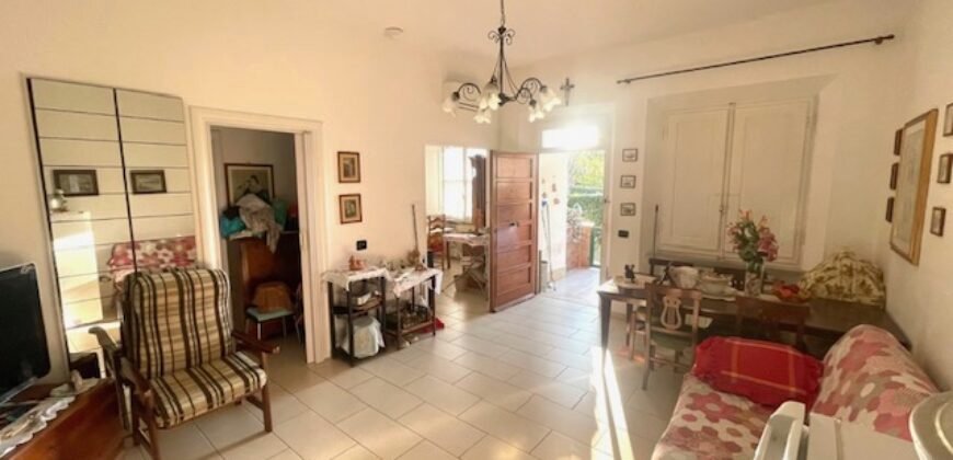 VADA – APPARTAMENTO IN BIFAMILIARE