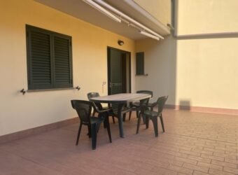 109A – GIUGNO/LUGLIO/AGOSTO – VADA, 4 POSTI CON GIARDINO