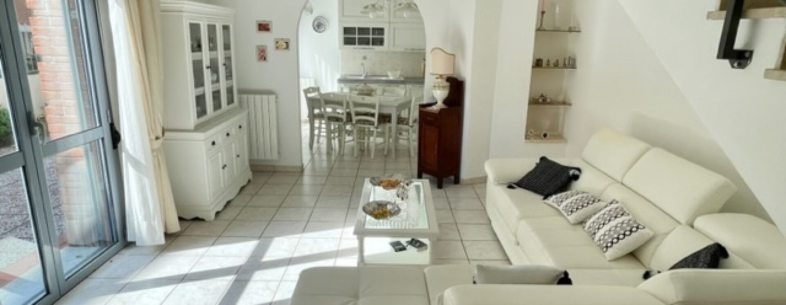27V – VADA, TERRATETTO CON AMPIO GIARDINO