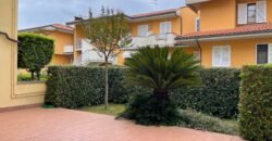 109A – LUGLIO E AGOSTO – VADA, 4 POSTI CON GIARDINO