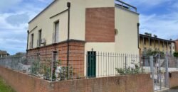 27V – VADA, TERRATETTO CON AMPIO GIARDINO