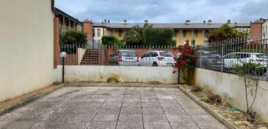 27V – VADA, TERRATETTO CON AMPIO GIARDINO