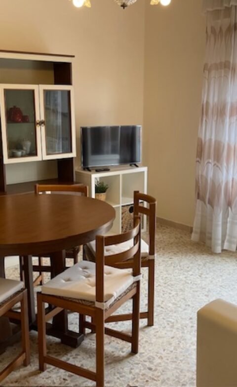 89A – LUGLIO – VADA, 3 CAMERE