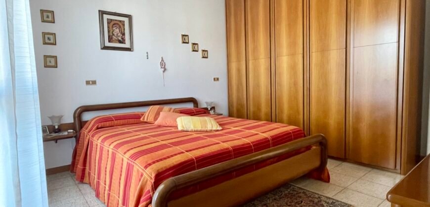 10V – VADA, TRILOCALE CON TERRAZZA