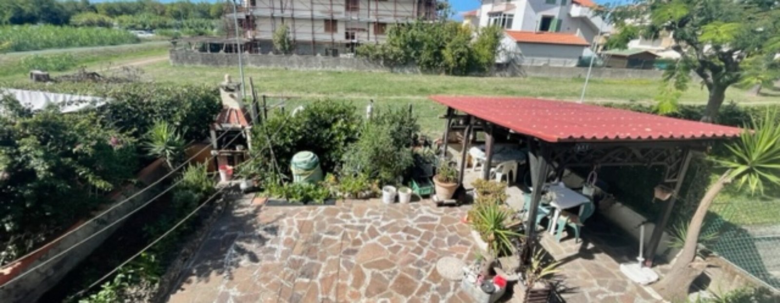 6V – NOSTRA ESCLUSIVA!!! SPLENDIDO 5 VANI CON GIARDINO