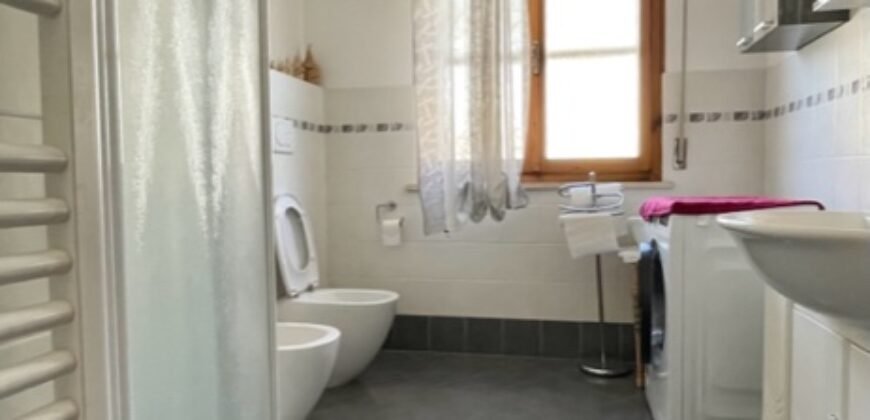 6V – NOSTRA ESCLUSIVA!!! SPLENDIDO 5 VANI CON GIARDINO