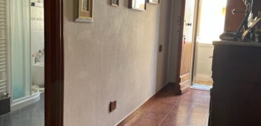 6V – NOSTRA ESCLUSIVA!!! SPLENDIDO 5 VANI CON GIARDINO