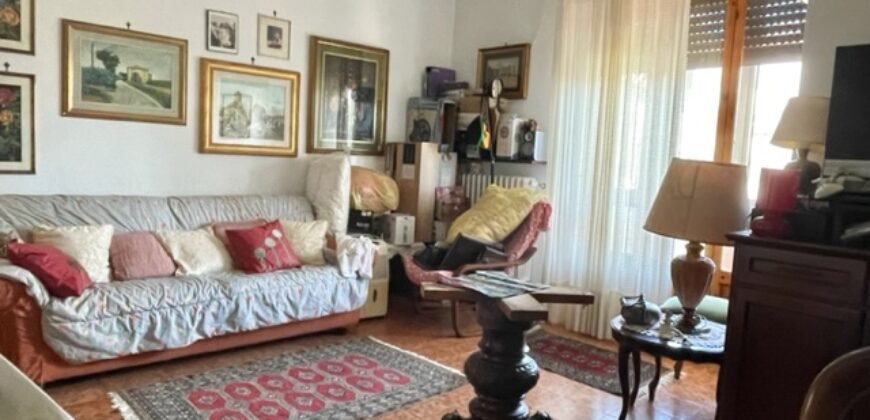 6V – NOSTRA ESCLUSIVA!!! SPLENDIDO 5 VANI CON GIARDINO