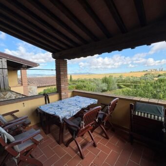 24V – POMAIA, APPARTAMENTO IN COLONICA