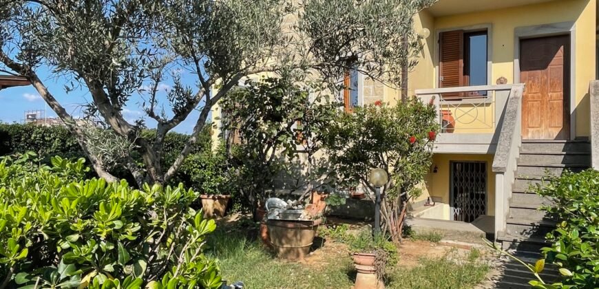 14V – VADA, APPARTAMENTO CON GARAGE/TAVERNA E GIARDINO