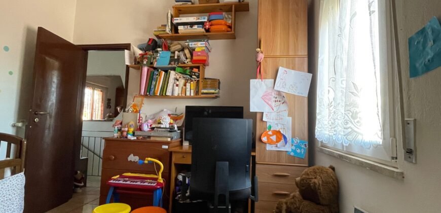 4V- VADA, TRILOCALE INDIPENDENTE