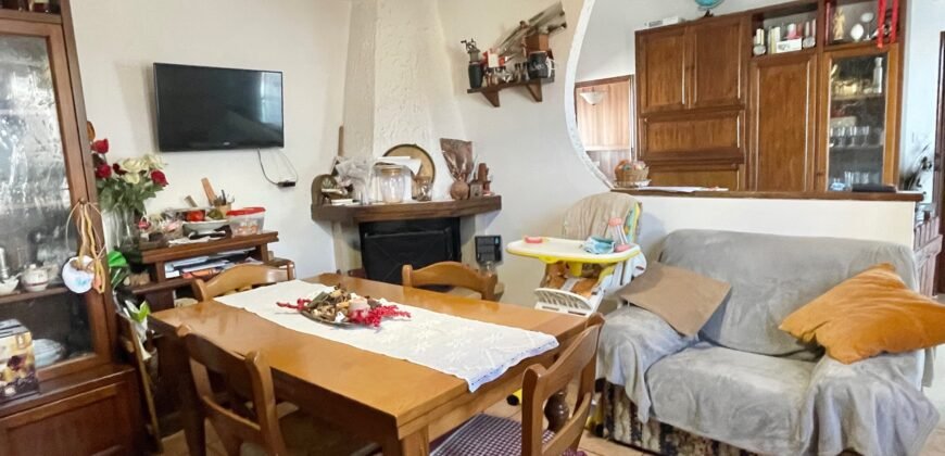 4V- VADA, TRILOCALE INDIPENDENTE