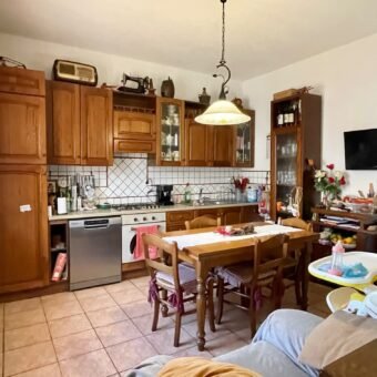 4V- VADA, TRILOCALE INDIPENDENTE