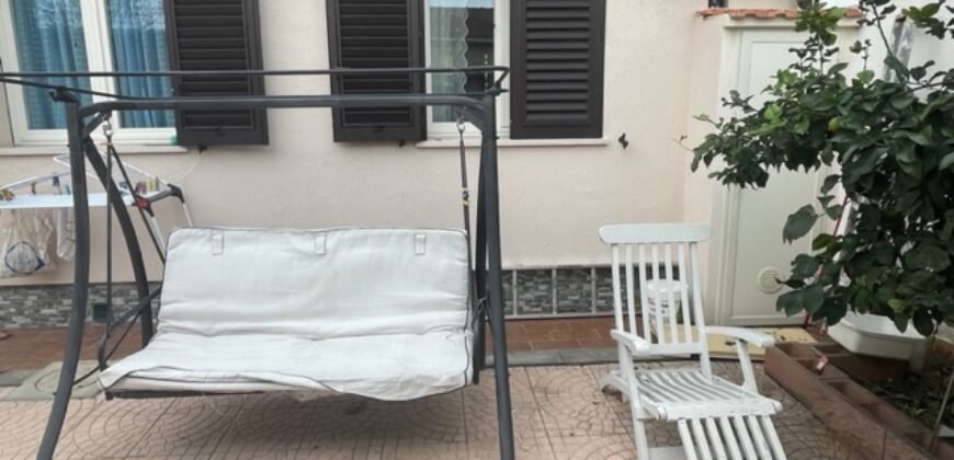 5V – VADA, VILLETTA INDIPENDENTE