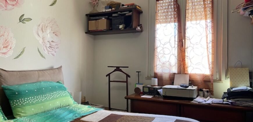 4V- VADA, TRILOCALE INDIPENDENTE