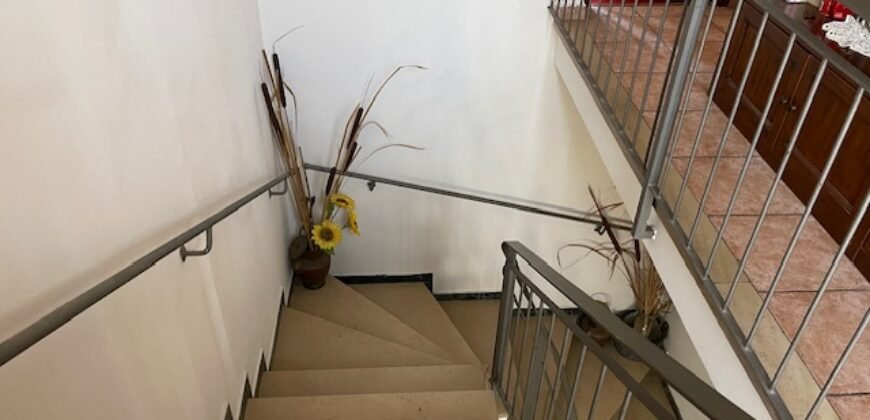 4V- VADA, TRILOCALE INDIPENDENTE