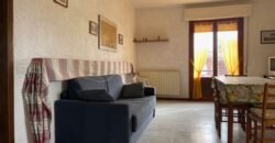 16V- MARINA DI CECINA, AMPIO TRILOCALE A 600 M DAL MARE