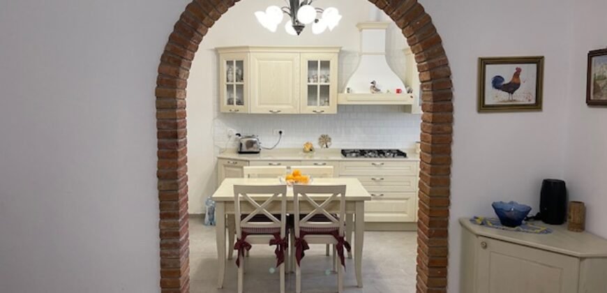 5V – VADA, VILLETTA INDIPENDENTE