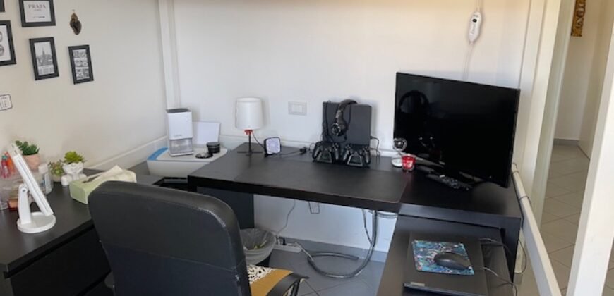 8V – ROSIGNANO SOLVAY, APPARTAMENTO CON GARAGE