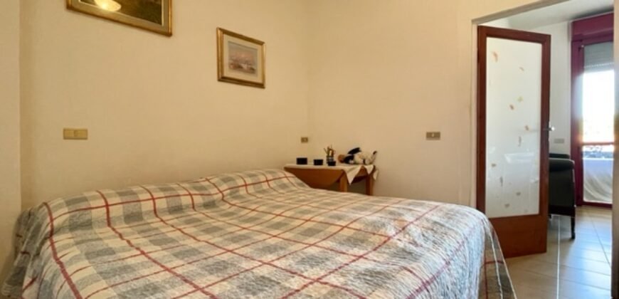 14V – VADA, MONOLOCALE CON TERRAZZA