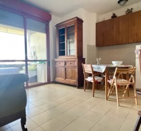 14V – VADA, MONOLOCALE CON TERRAZZA