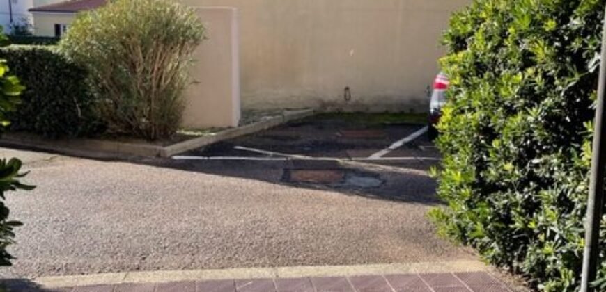 14V – VADA, MONOLOCALE CON TERRAZZA