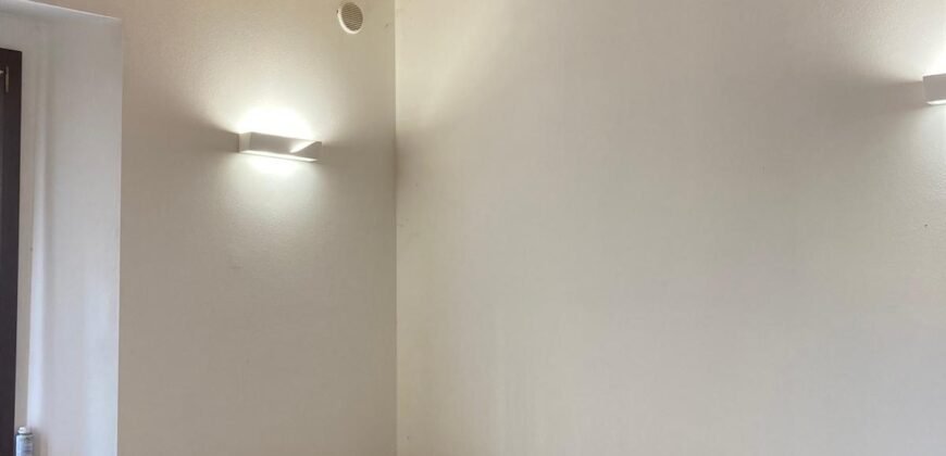 9V – VADA, TERRATETTO CON GIARDINO E POSTO AUTO