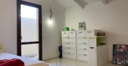 9V – VADA, TERRATETTO CON GIARDINO E POSTO AUTO