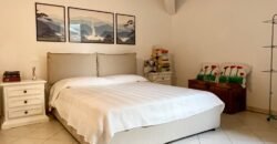 9V – VADA, TERRATETTO CON GIARDINO E POSTO AUTO