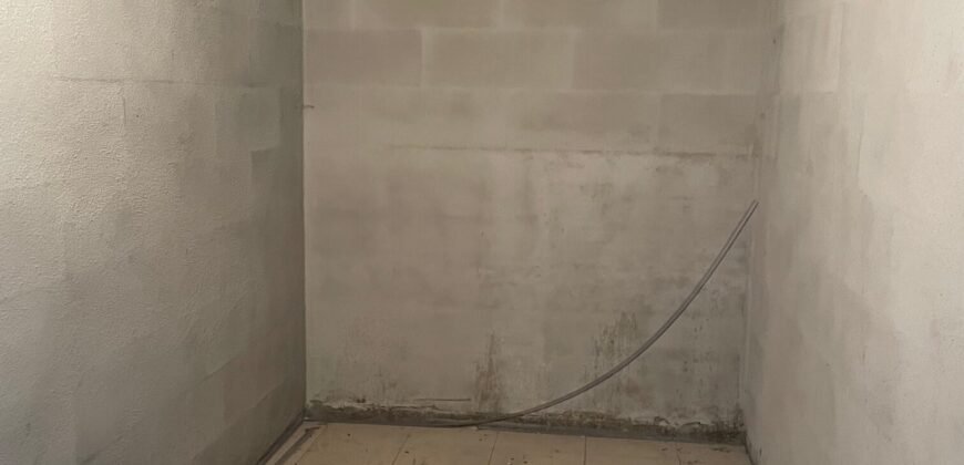 9V – VADA, TERRATETTO CON GIARDINO E POSTO AUTO